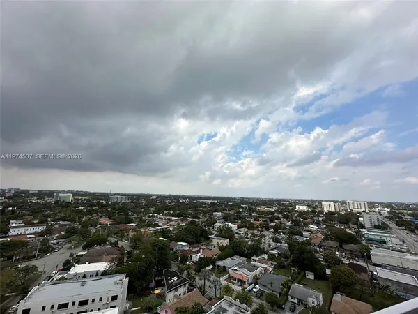 $2,900 | 1 Glen Royal Parkway, Unit 1613, Miami, FL 33125