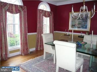 112 Stone Cliff Road Princeton, NJ 08540 - Photo 4 of 12