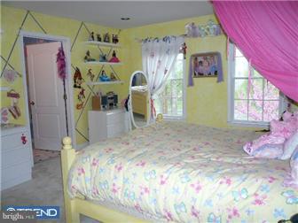 112 Stone Cliff Road Princeton, NJ 08540 - Photo 9 of 12