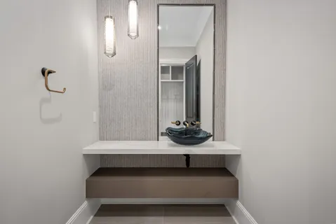 a view of a room with wooden floor and closet