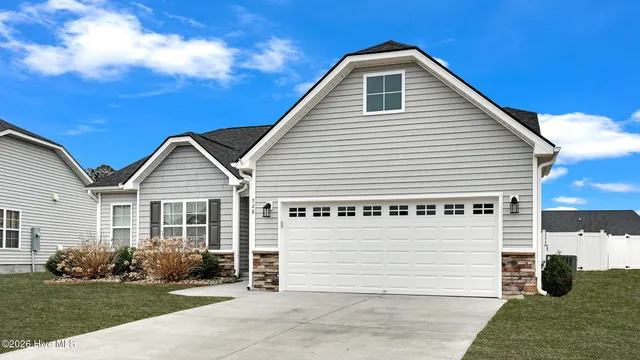 $290,000 | 528 Arbor Drive, Greenville, NC 27858