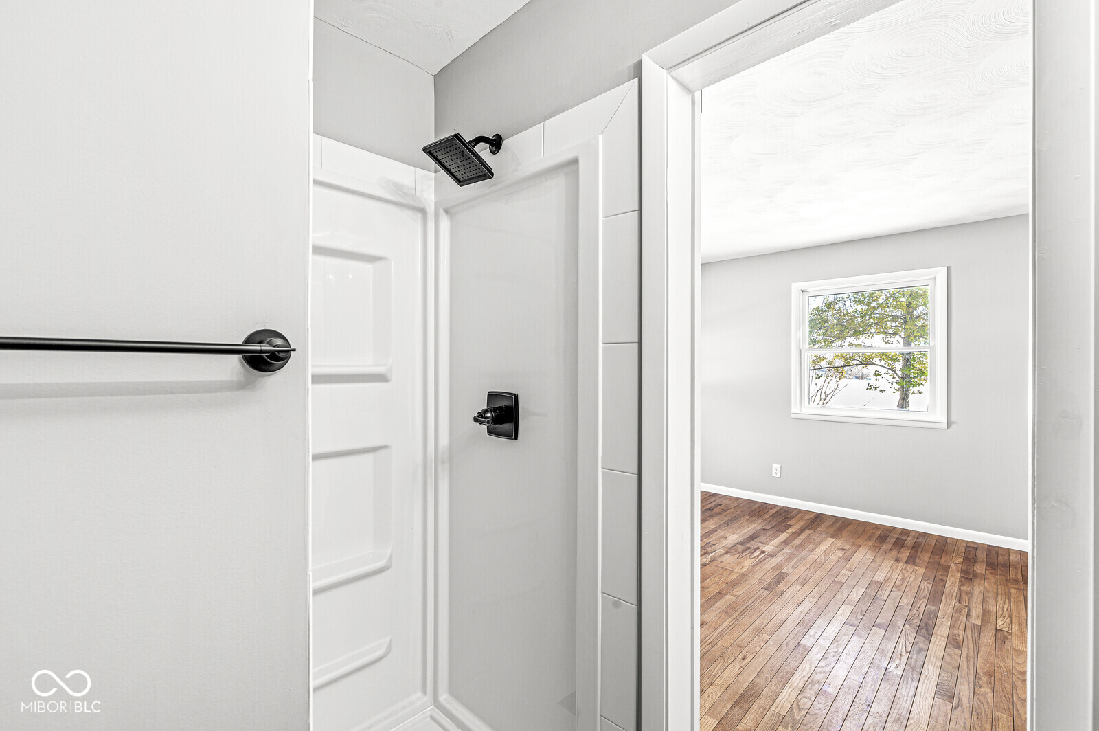 2244 Morris Road Indianapolis, IN 46217 - Photo 21 of 38 Gallery Image 21