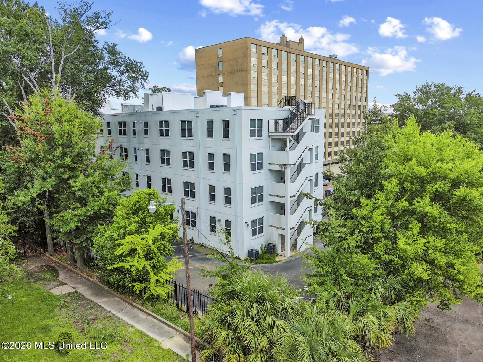 827 North State Street Jackson, MS 39202 - Photo 10 of 11 827 N State St-1