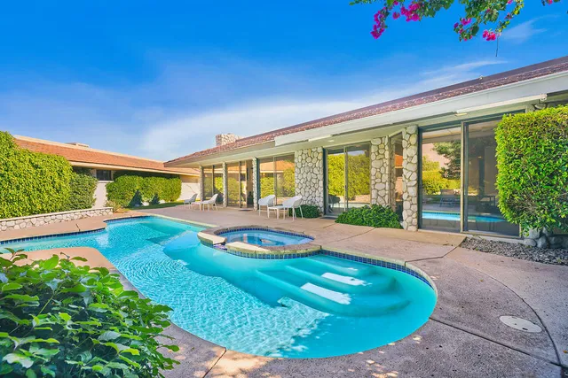 a view of an interior of the house