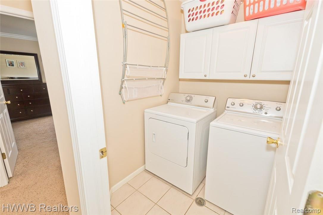 4124 Edgar Avenue Royal Oak, MI 48073 - Photo 38 of 42 Liz Edgar592A9183.jpg