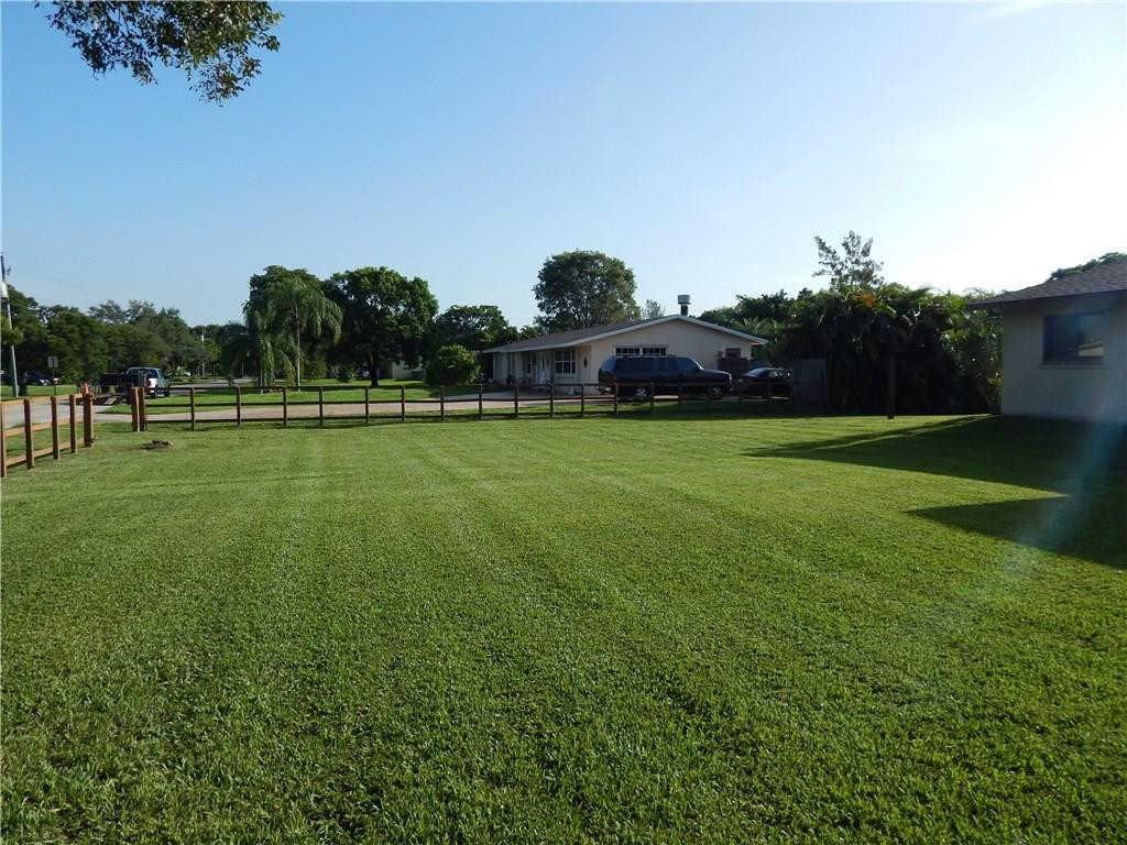 5760 Southwest 188th Avenue Southwest Ranches, FL 33332 - Photo 15 of 22 Photo 15