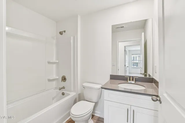 $326,005 | 123 Mint Court, Bluff City, TN 37618