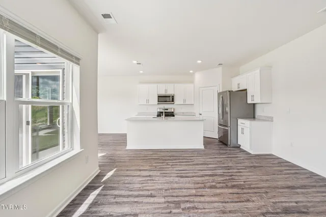 $326,005 | 123 Mint Court, Bluff City, TN 37618