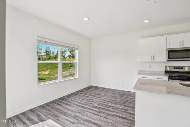 $326,005 | 123 Mint Court, Bluff City, TN 37618