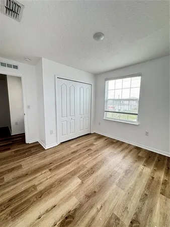 $2,400 | 803 James Drive, Kissimmee, FL 34759