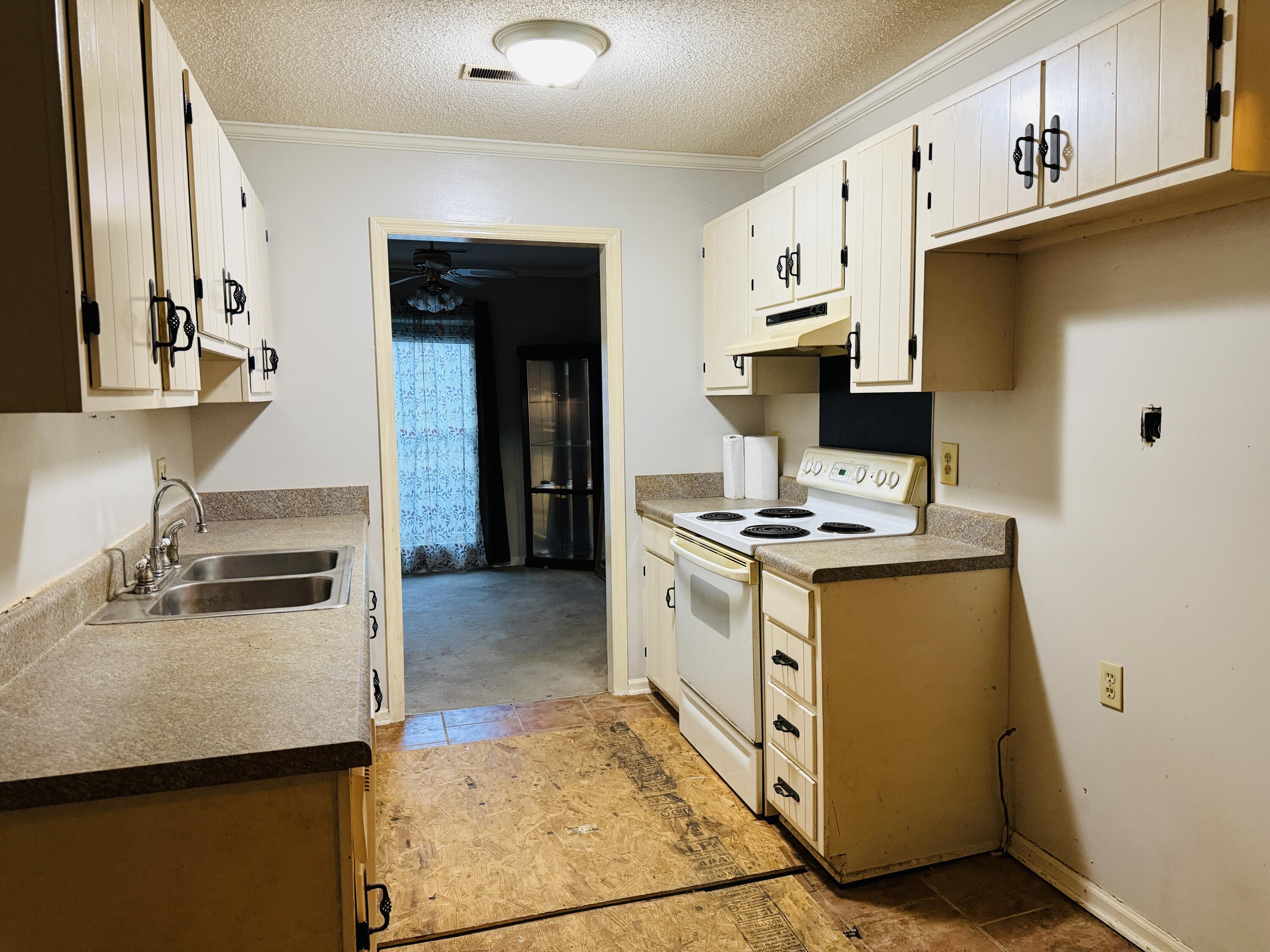 226 Loblolly Circle Ladson, SC 29456 - Photo 13 of 23 IMG_1584