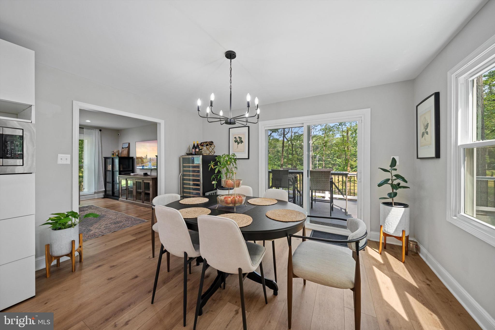 14731 Conway Drive Manassas, VA 20112 - Photo 7 of 48