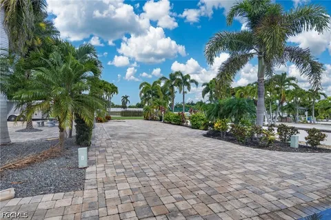 a view of backyard with garden and entertaining space