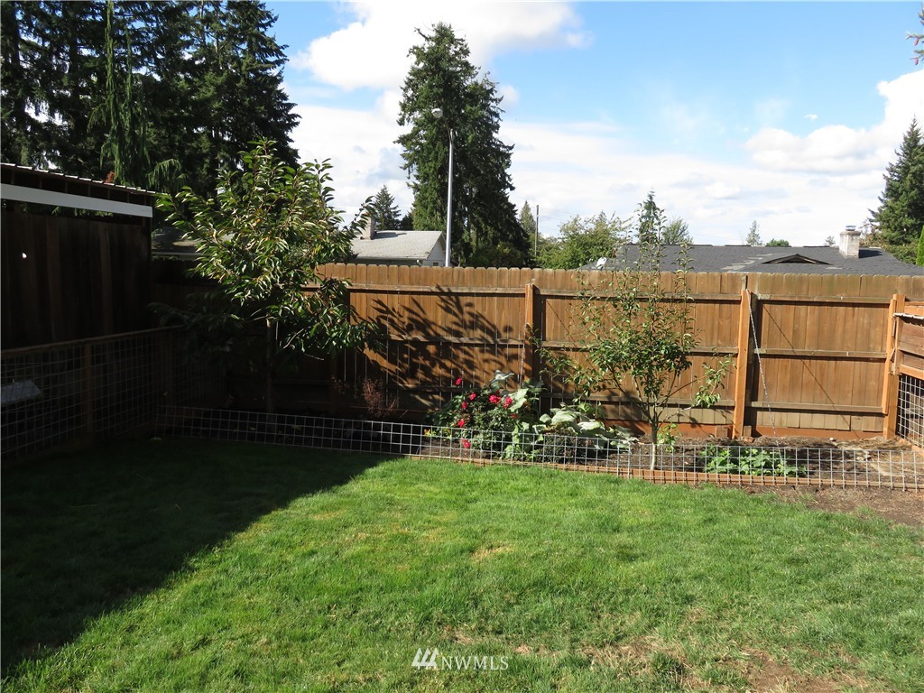 19524 Grannis Road Bothell, WA 98012 - Photo 10 of 19