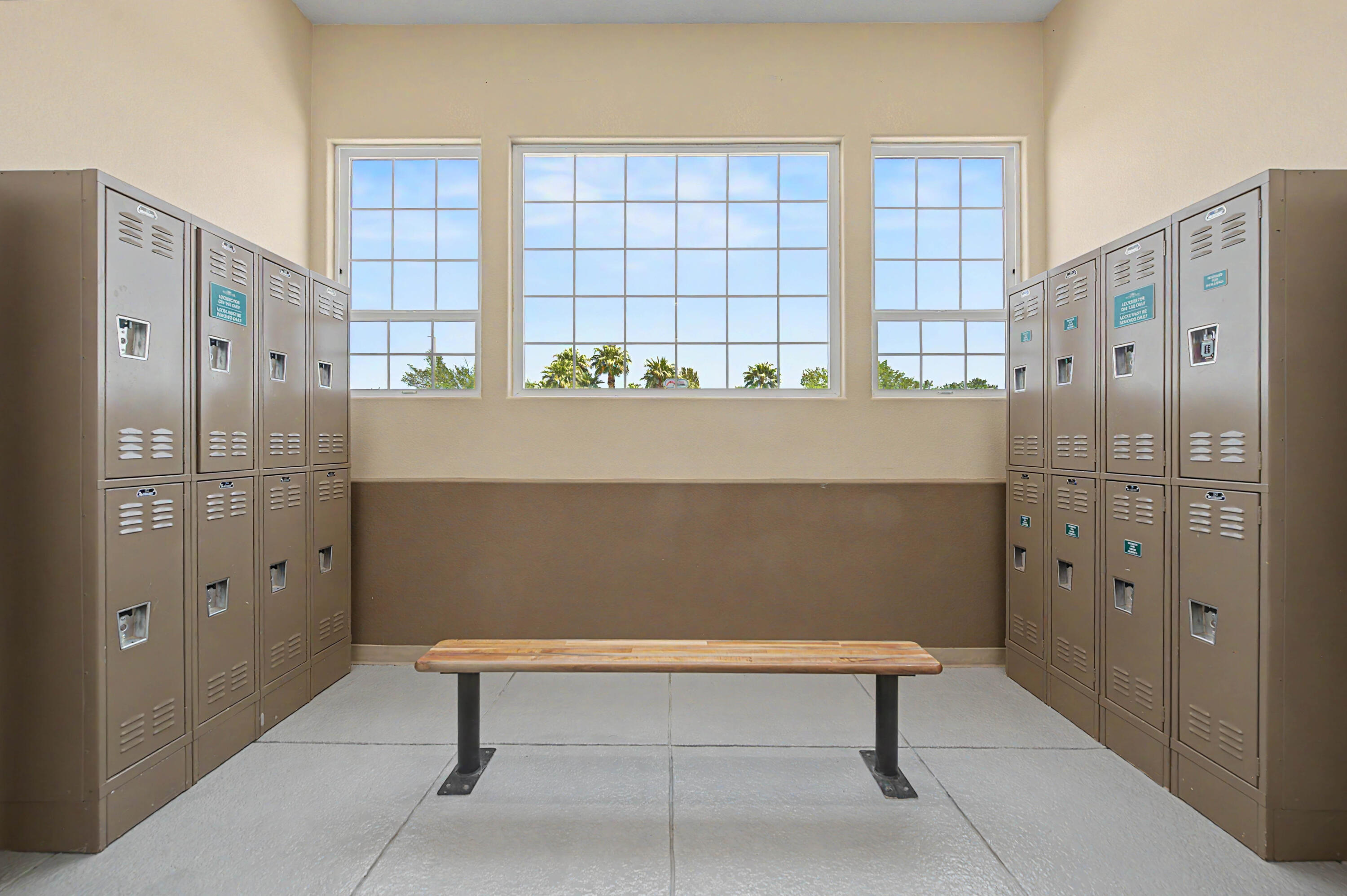 2608 Canyon Ridge Drive St. George, UT 84770 - Photo 92 of 108 Locker Room