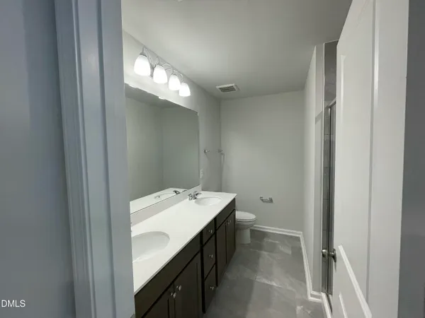 $1,800 | 216 Broomside Avenue, Raleigh, NC 27603