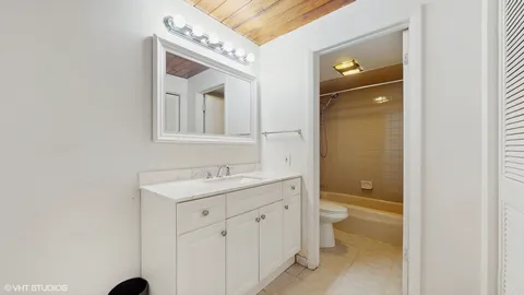 $55,000 | 2306 Holiday Terrace, Unit 166, Lansing, IL 60438