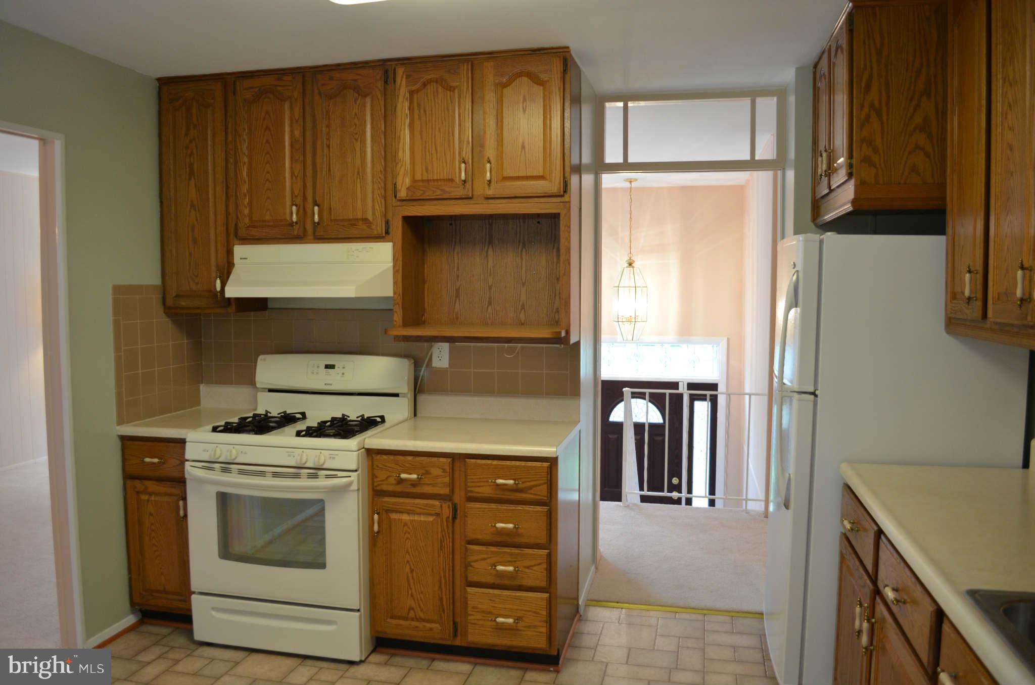 1306 Gresham Road Silver Spring, MD 20904 - Photo 5 of 11 Kitchen