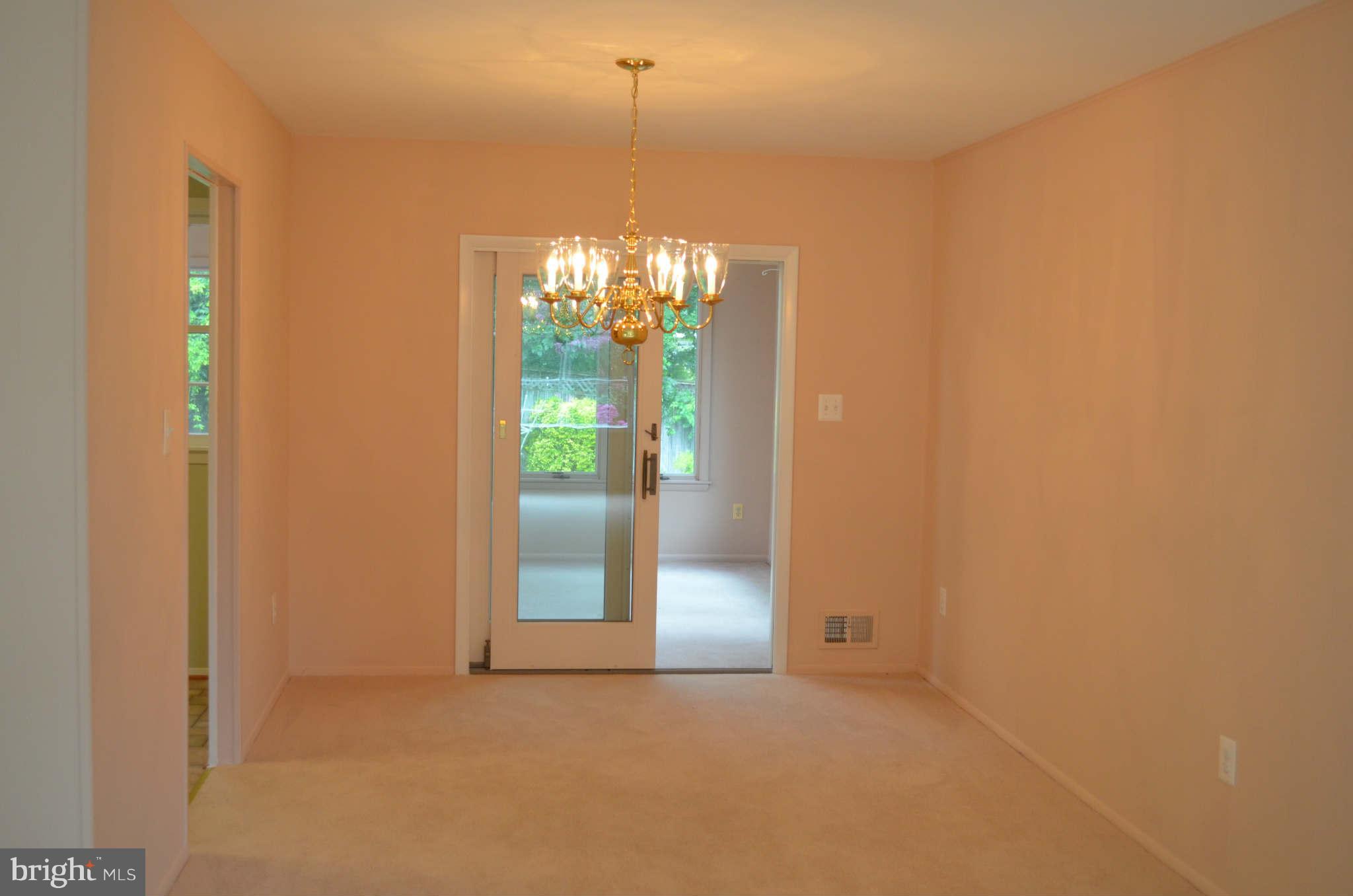 1306 Gresham Road Silver Spring, MD 20904 - Photo 7 of 11 Dining Room