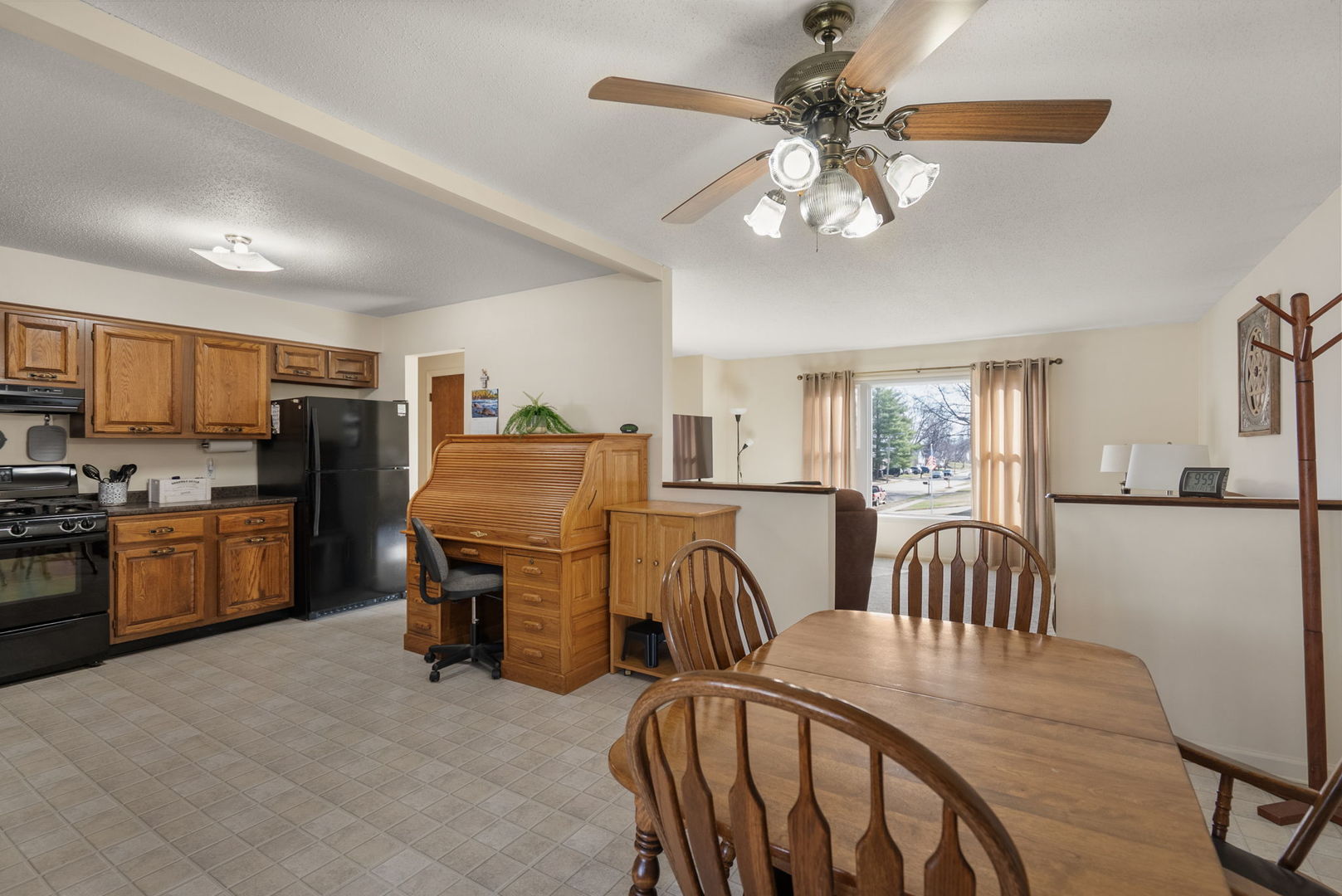5644 Appomattox Road Davenport, IA 52806 - Photo 9 of 41 Gallery Image 9