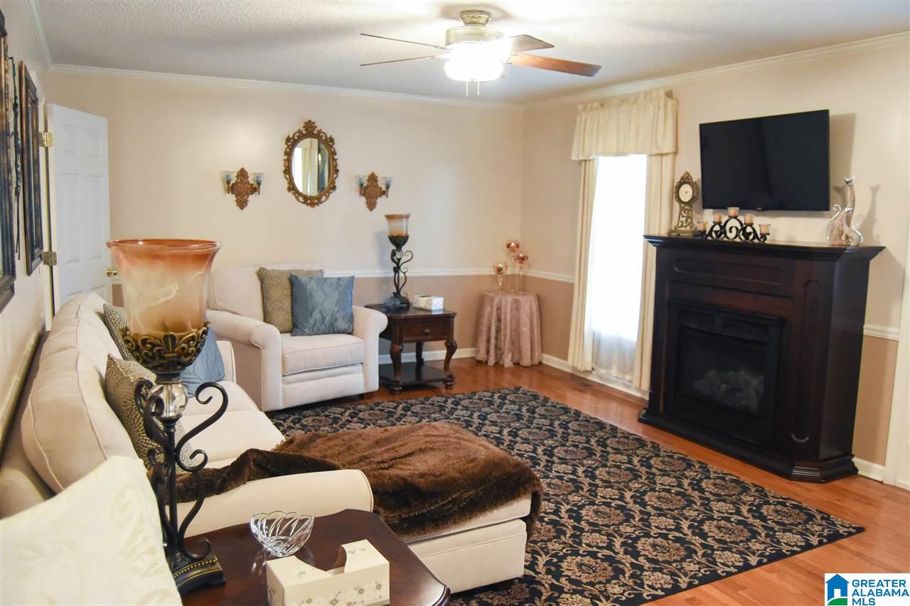 5675 Peeks Hill Road Ohatchee, AL 36271 - Photo 6 of 48