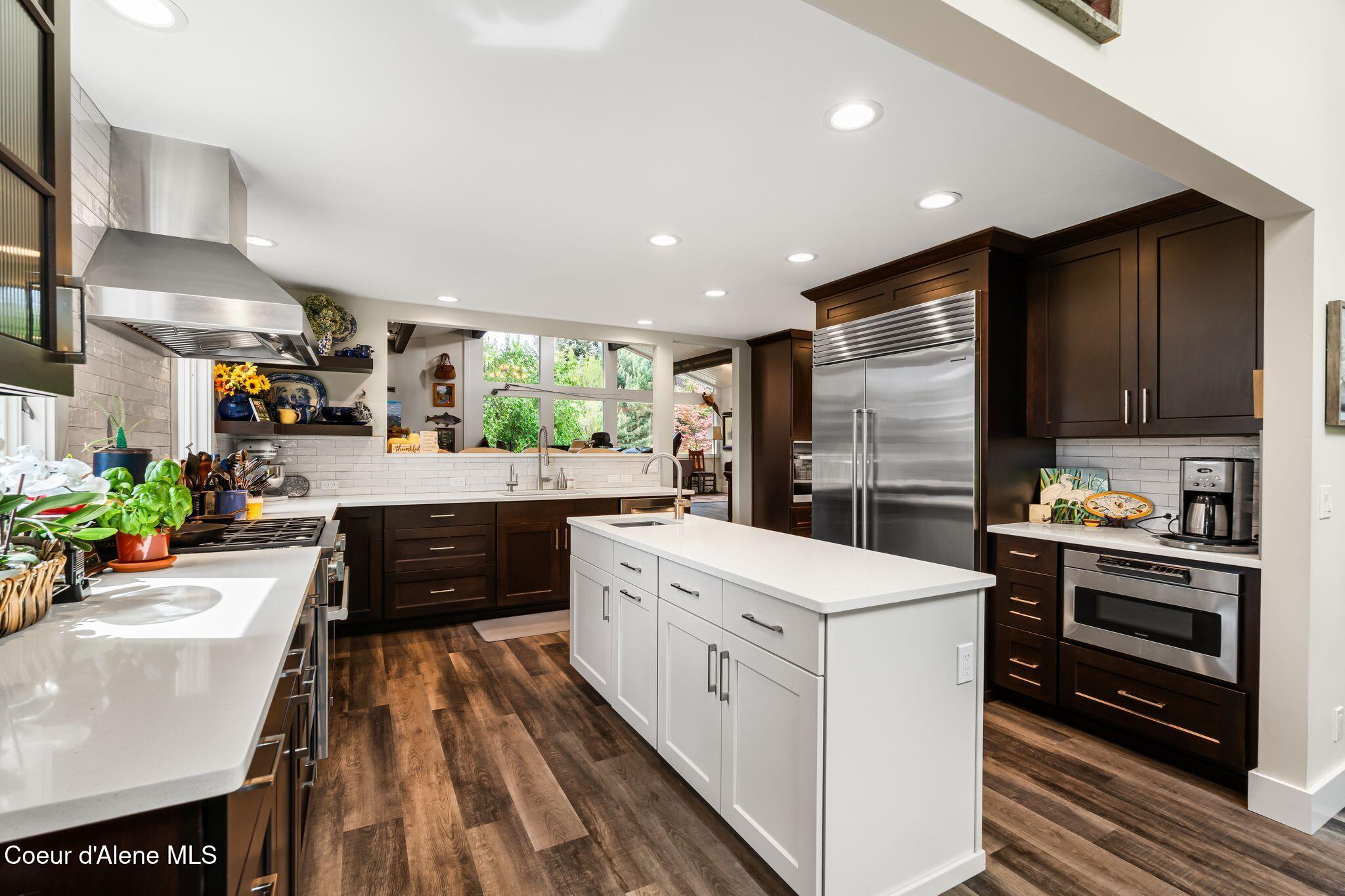 207 Birch Banks Road Sagle, ID 83860 - Photo 15 of 86 Kitchen