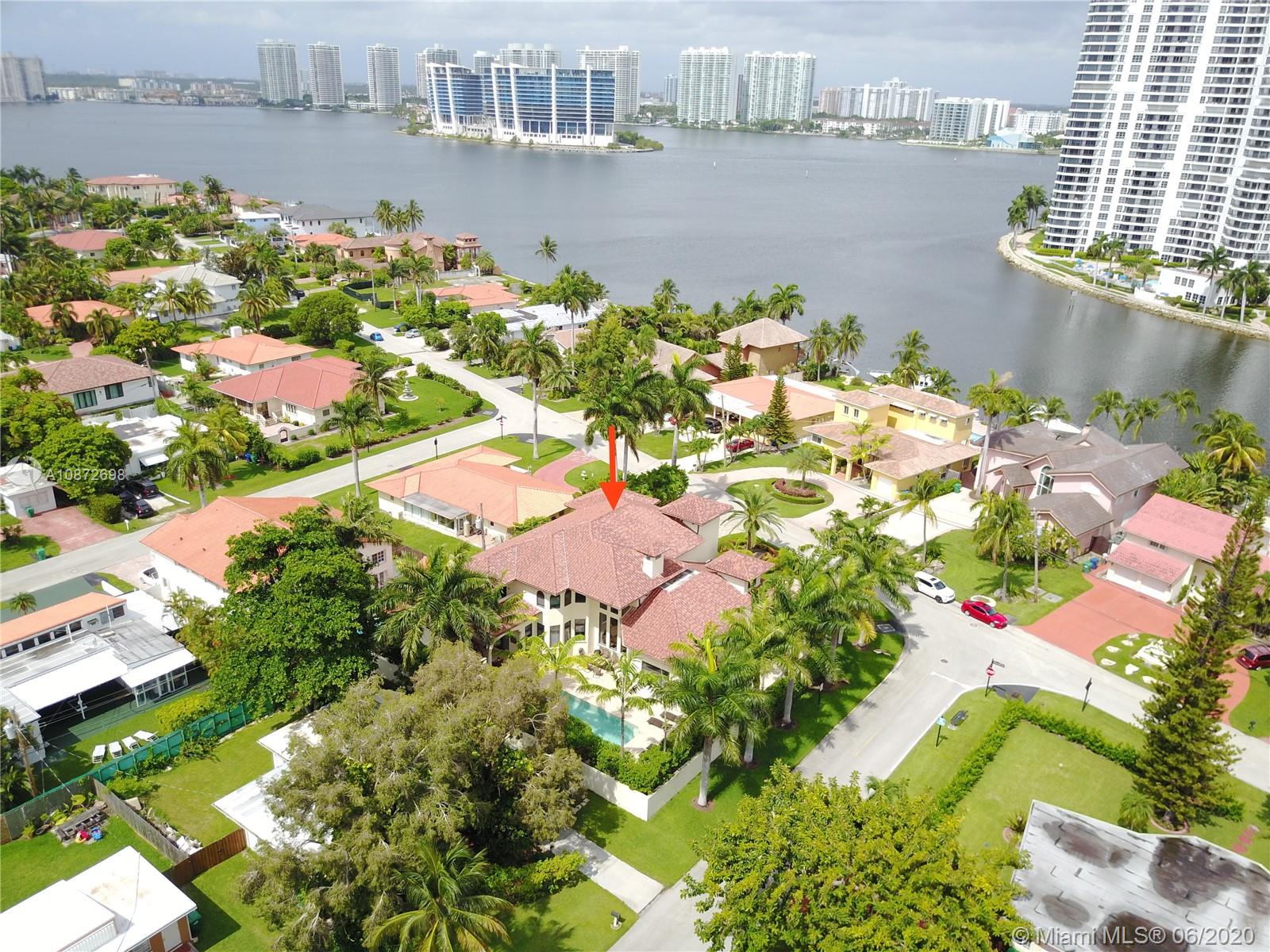 19141 North Bay Road Sunny Isles Beach, FL 33160 - Photo 42 of 42 a city view with a lake view