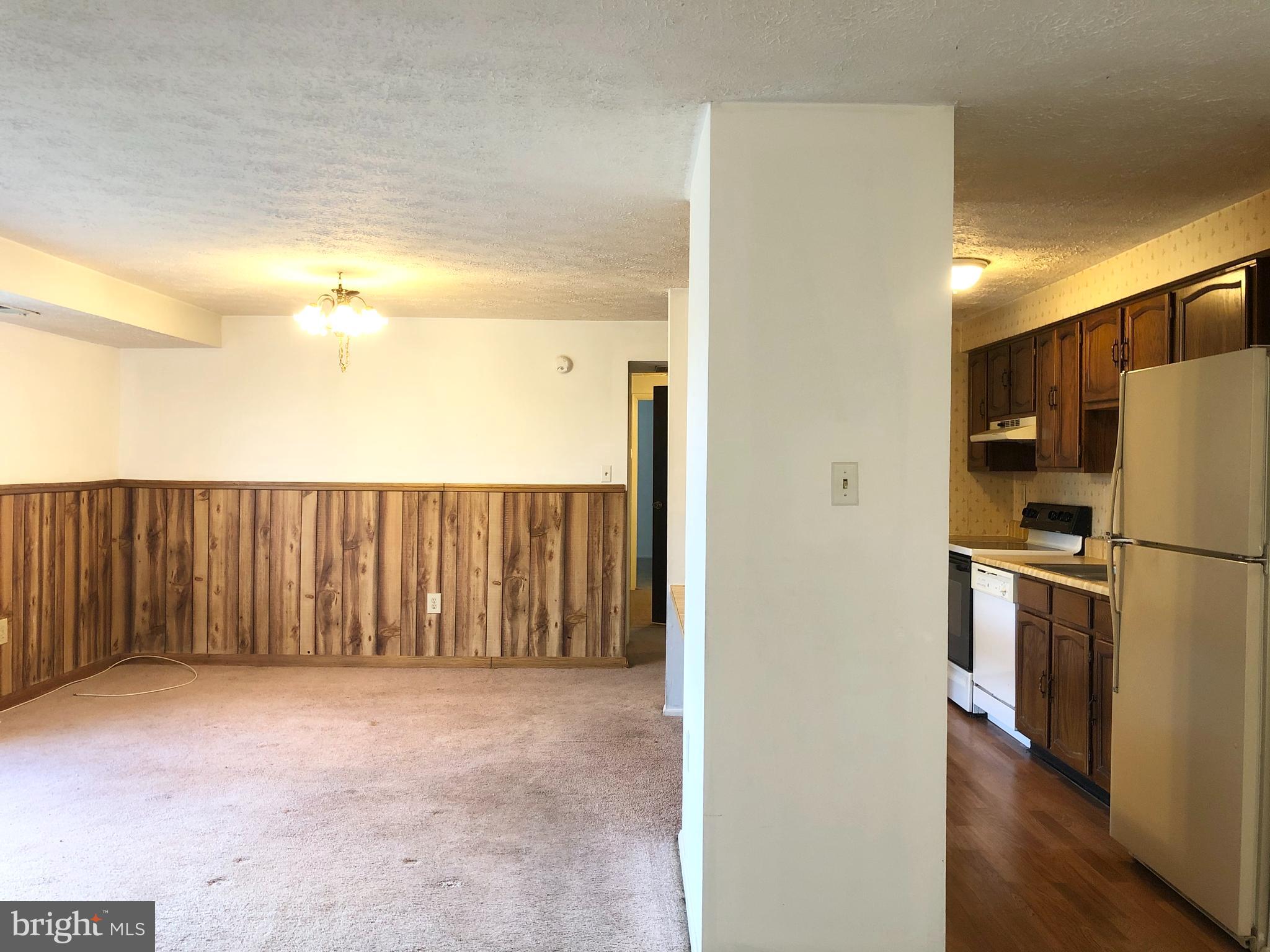 1001 Heather Ridge Drive, Unit 1G Frederick, MD 21702 - Photo 3 of 21