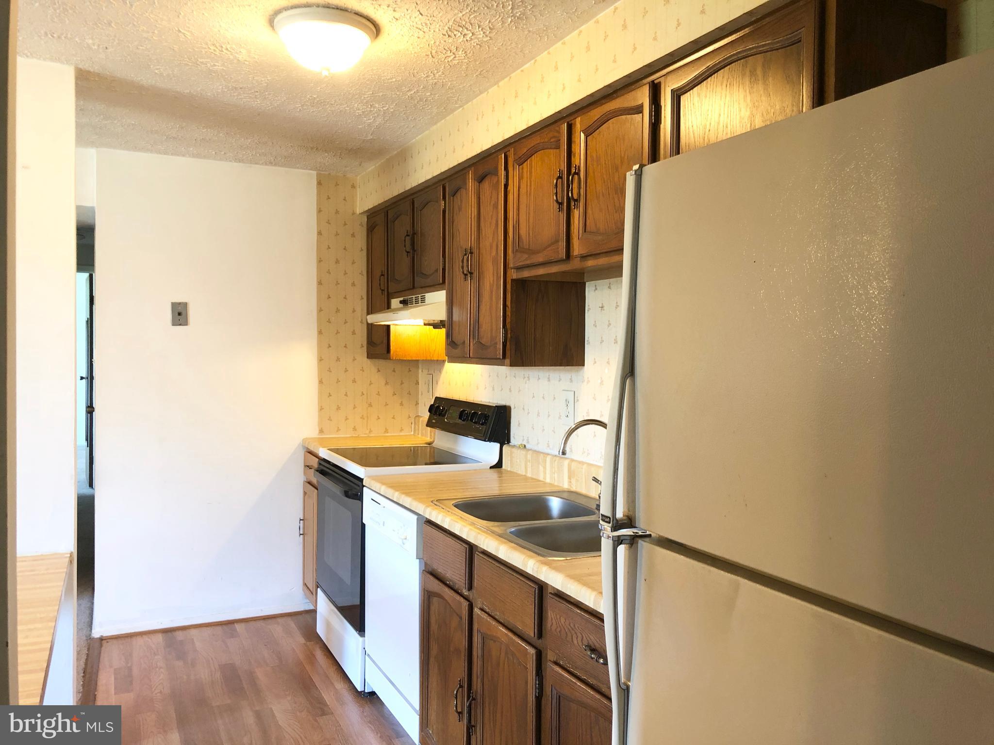 1001 Heather Ridge Drive, Unit 1G Frederick, MD 21702 - Photo 6 of 21