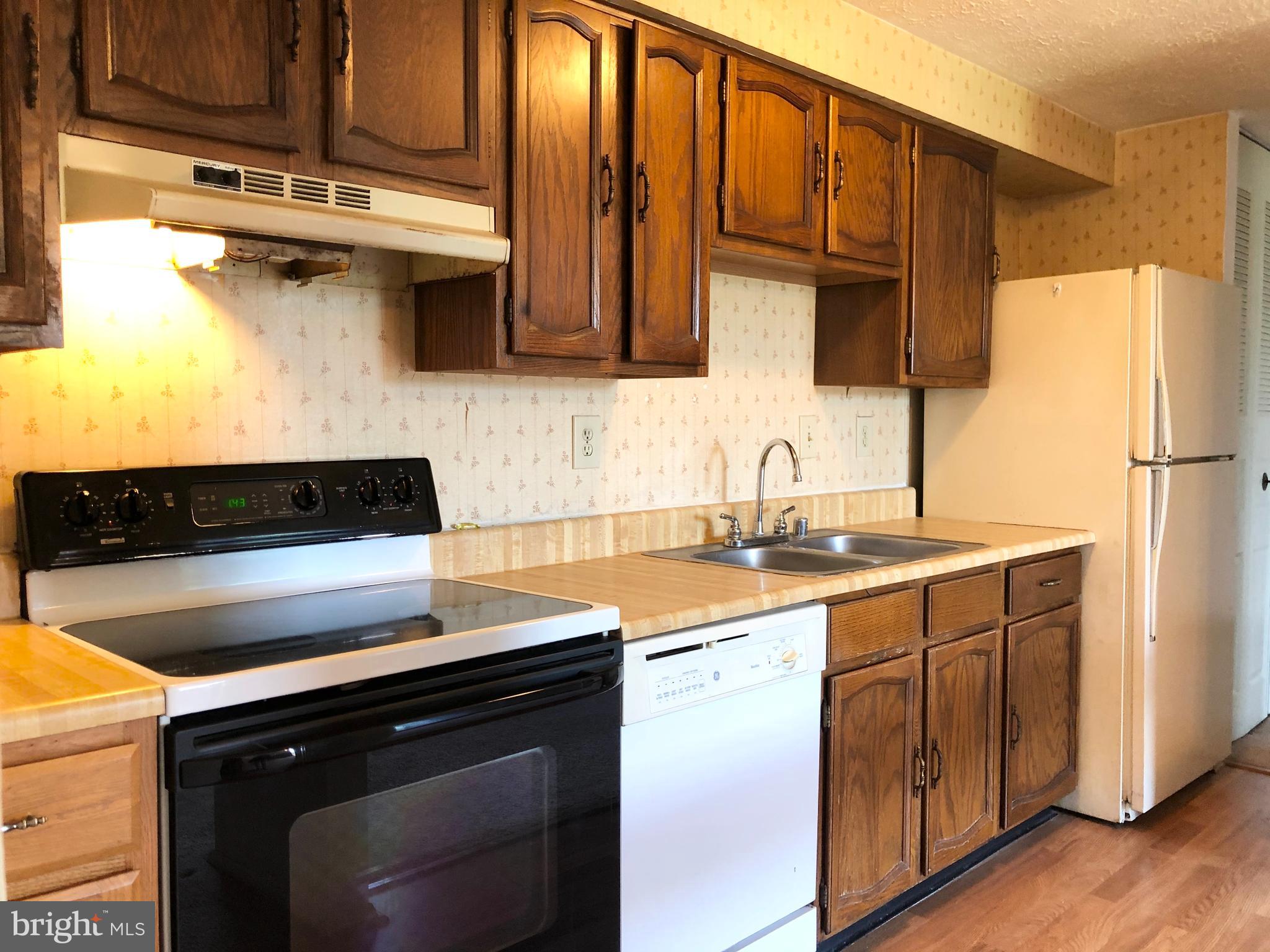 1001 Heather Ridge Drive, Unit 1G Frederick, MD 21702 - Photo 8 of 21