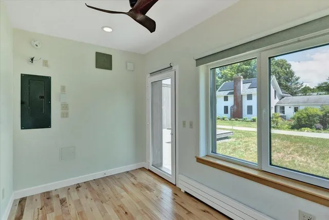 $650,000 | 868 Falls Road, Shelburne, VT 05482