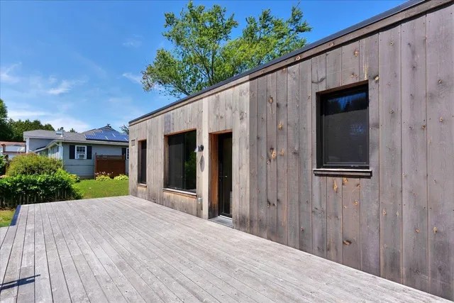 $650,000 | 868 Falls Road, Shelburne, VT 05482