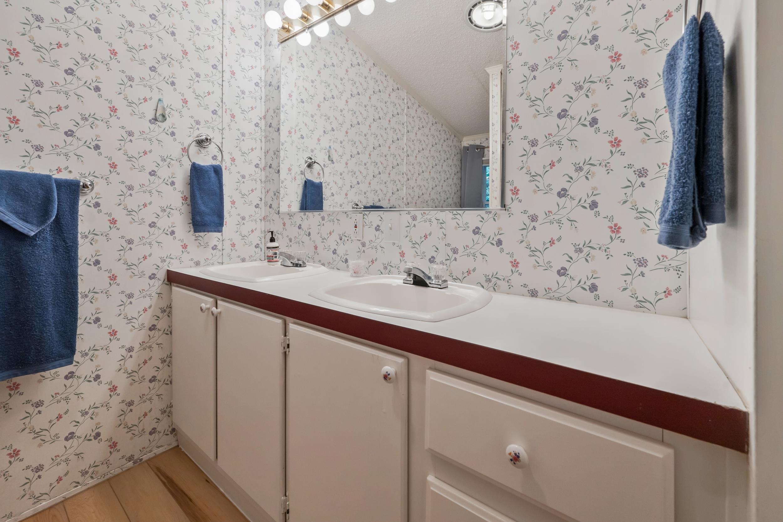 352 Highway 302 Bartlett, NH 03838 - Photo 18 of 26