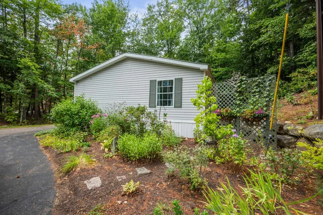 $231,875 | 352 Highway 302, Bartlett, NH 03838