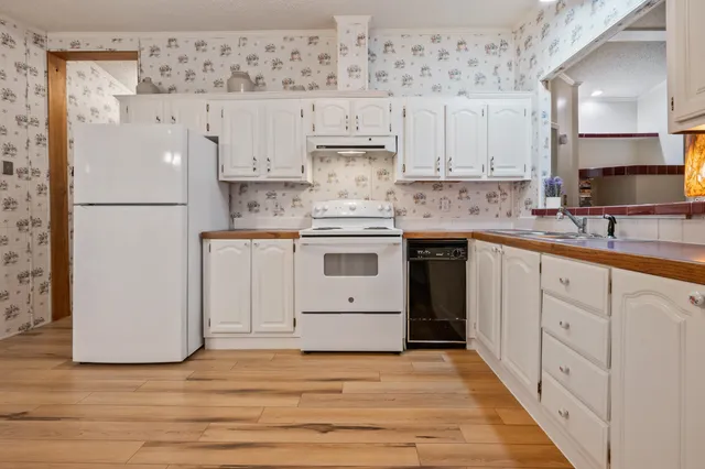 $231,875 | 352 Highway 302, Bartlett, NH 03838