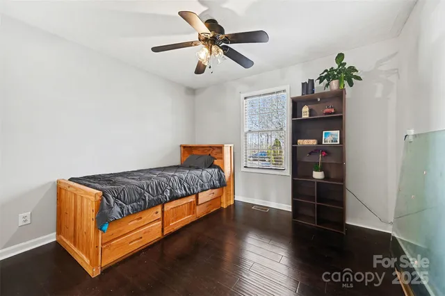 $305,000 | 105 3rd Avenue Northwest, Hildebran, NC 28637