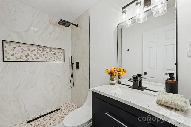 $305,000 | 105 3rd Avenue Northwest, Hildebran, NC 28637