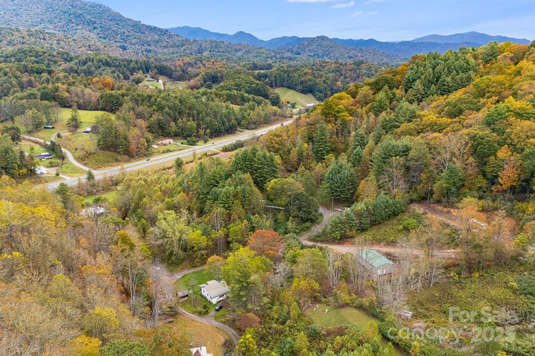 211 Evergreen Road Burnsville, NC 28714 - Photo 13 of 16