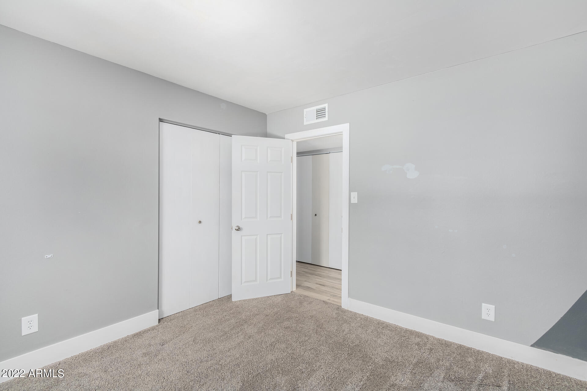 3201 West Hearn Road Phoenix, AZ 85053 - Photo 13 of 25 19-Hearn