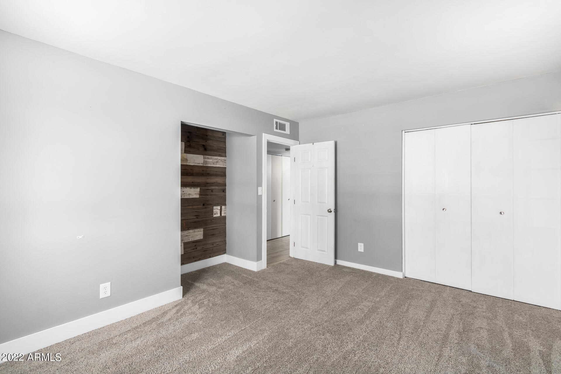 3201 West Hearn Road Phoenix, AZ 85053 - Photo 15 of 25 21-Hearn
