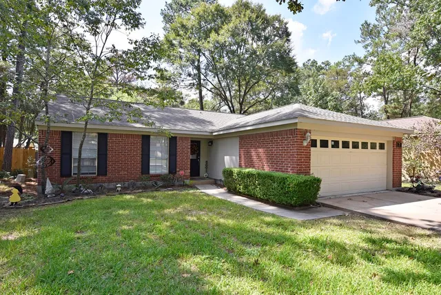 $2,000 | 7 Braemar Forest Street, The Woodlands, TX 77381
