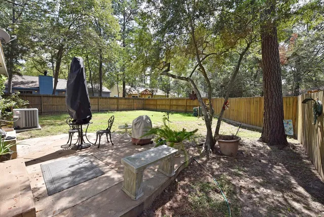 $2,000 | 7 Braemar Forest Street, The Woodlands, TX 77381