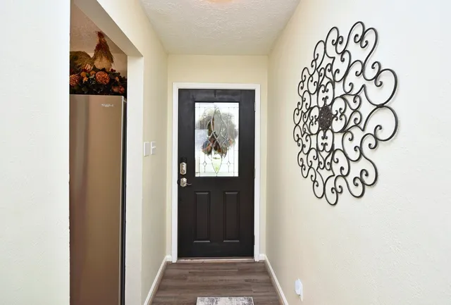 $2,000 | 7 Braemar Forest Street, The Woodlands, TX 77381