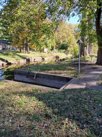 $1,700 | 112 Hazel Court, Island Lake, IL 60042