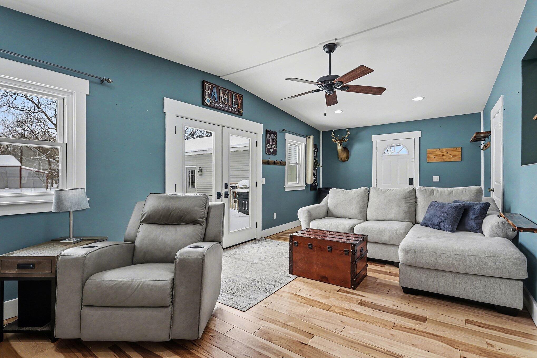 103 Morrow Street Kalamazoo, MI 49048 - Photo 6 of 17 004-103-morrow-st-kalamazoo-mi-49048