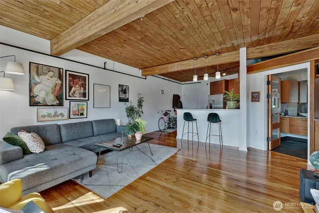 $565,000 | 1408 12th Avenue, Unit 406, Seattle, WA 98122