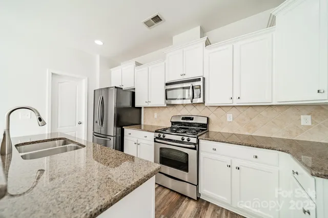 $449,000 | 18426 West Catawba Avenue, Cornelius, NC 28031