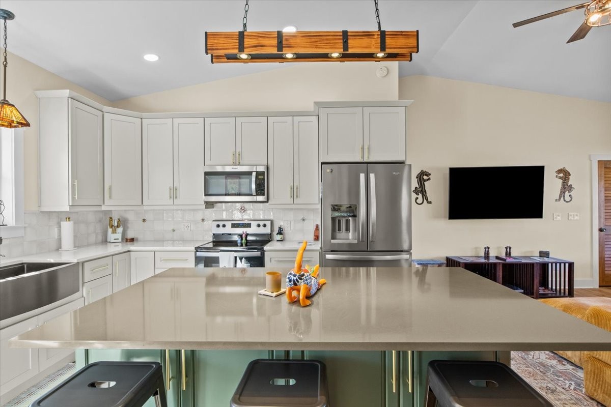 119 Howard Road White Bluff, TN 37187 - Photo 9 of 36