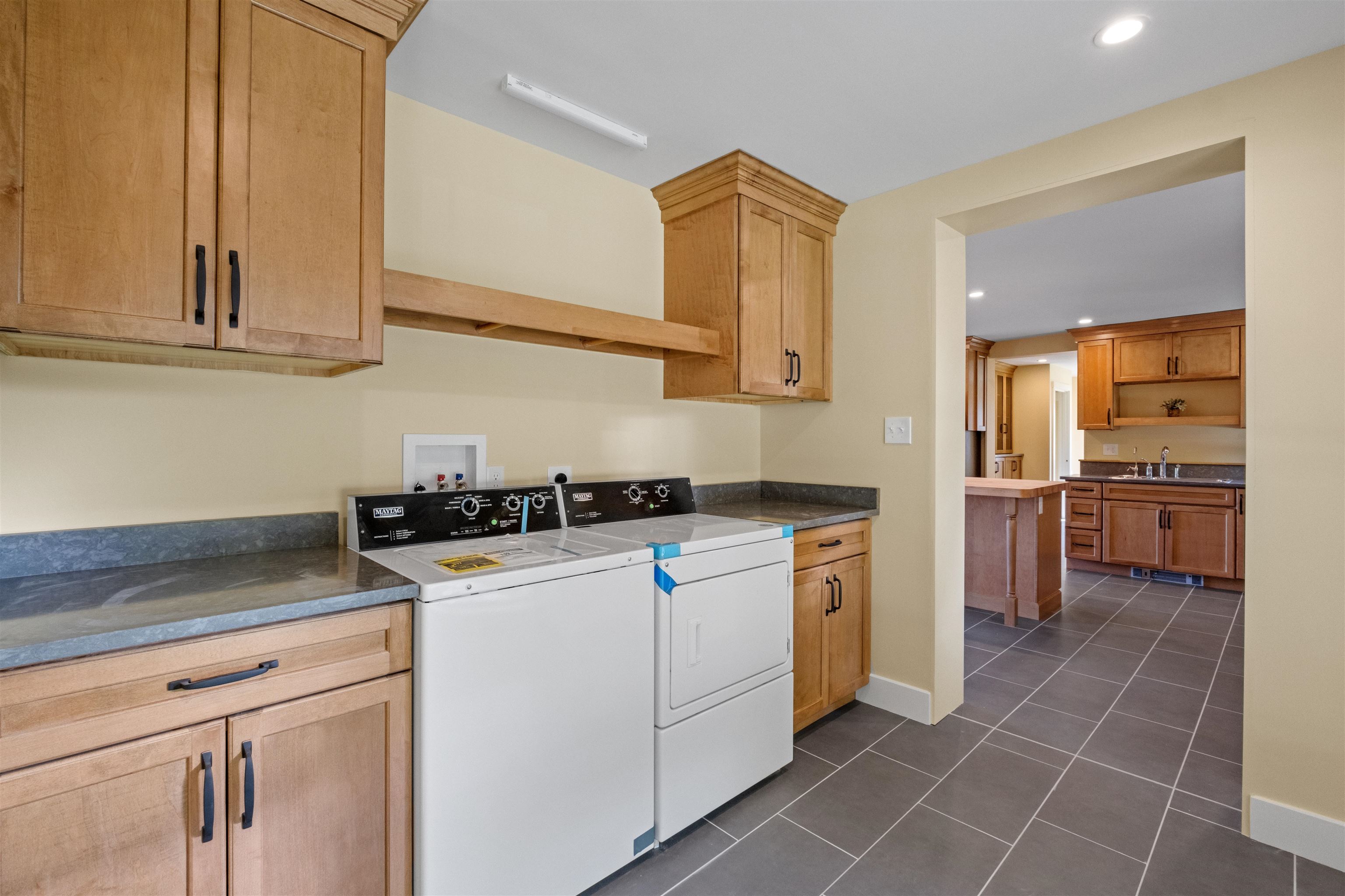 212 College Hill Road Hopkinton, NH 03229 - Photo 10 of 31 Gallery Image 10