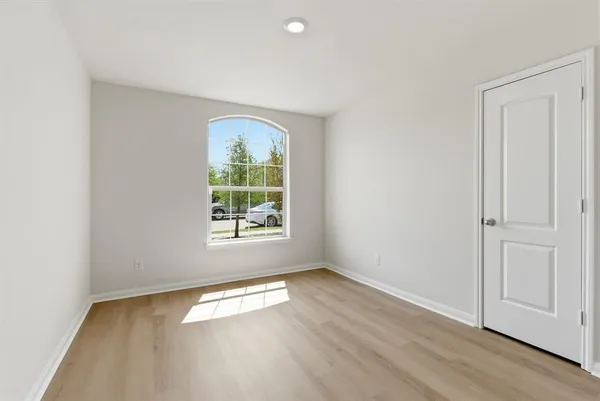 $299,990 | 127 Bluebonnet Drive, Sanger, TX 76266